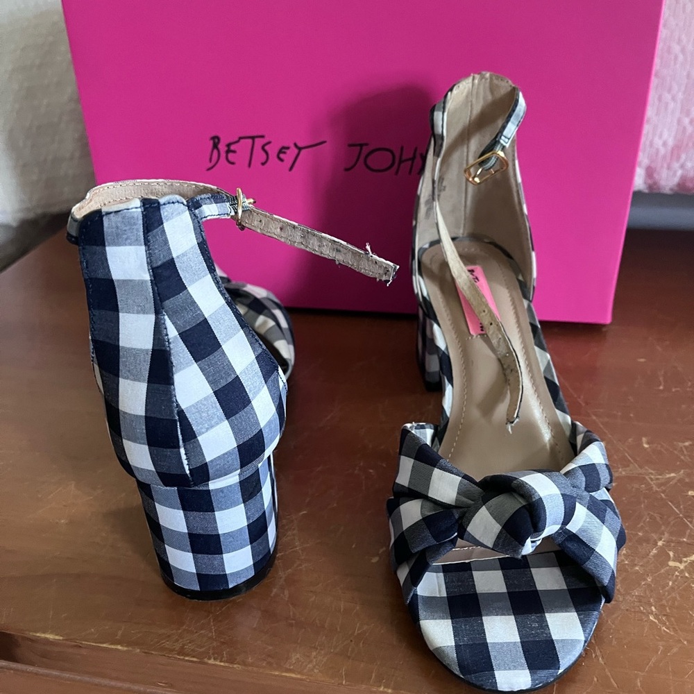Betsey Johnson Women's Black and White Checkered Heels - Picture 4 of 5